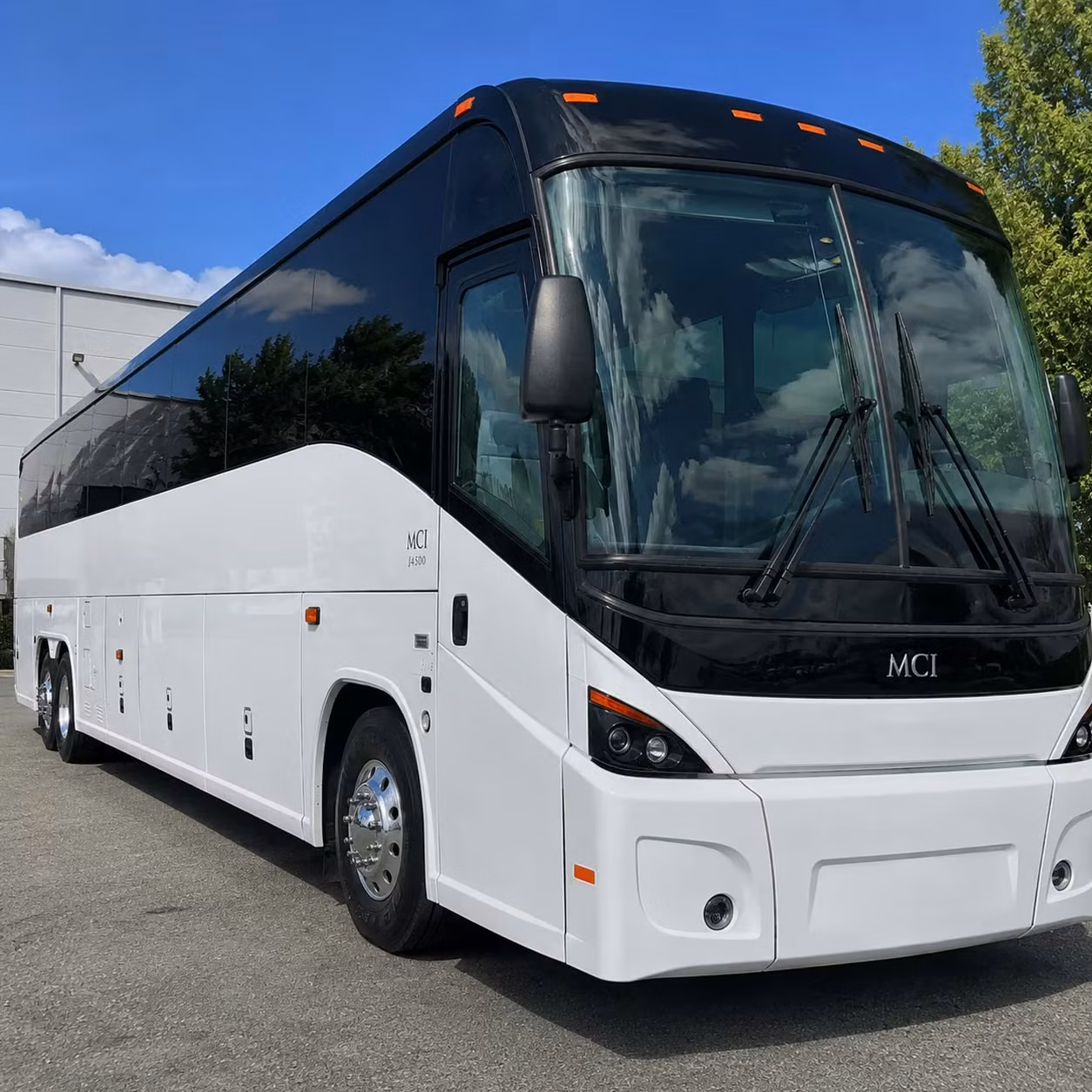 hotel to airport shuttle services for groups staying in south jordan