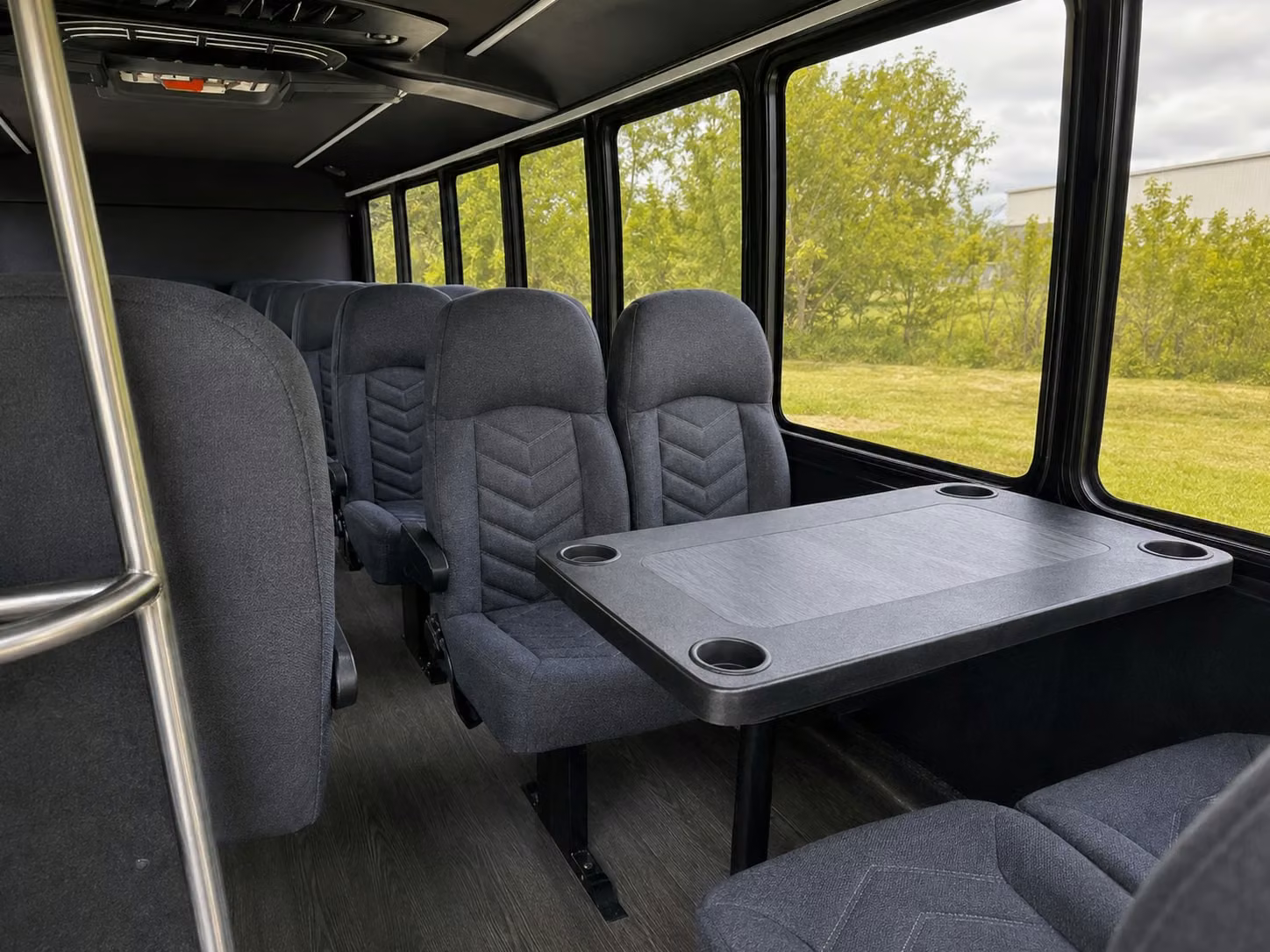 minibus rentals for south jordan prom groups who want private comfortable rides