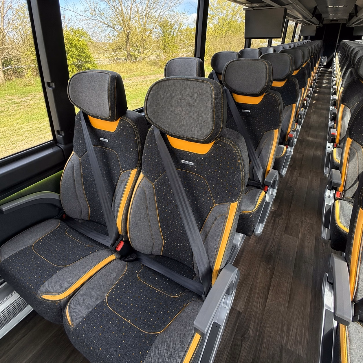 sports team fan charter bus rental